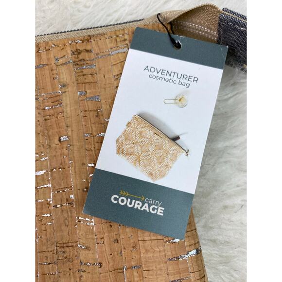 NWT Courage Tan Silver Gray Adventurer Cosmetic Bag - Picture 3 of 8